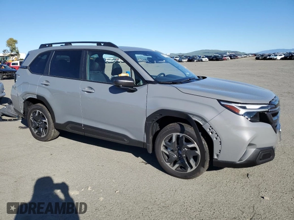 2025 Subaru Forester Limited with VIN JF2SLDNC2SH521169, listed as a Copart auction lot 47533125 with 882 mi miles and Salvage Title. Bid and sale history available at carsss.com. Image 4.