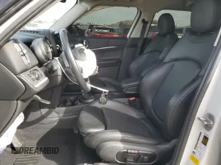 2018 MINI Countryman Cooper S with VIN WMZYT3C35J3E00818, listed as a Copart auction lot 47481535 with 81,372 mi miles and Salvage Title. Bid and sale history available at carsss.com. Image 7.