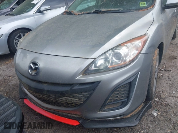 2011 Mazda Mazda3 i Sport with VIN JM1BL1UF2B1481192, listed as a IAAI auction lot 42102068 with 231,588 mi miles. Bid and sale history available at carsss.com. Image 6.