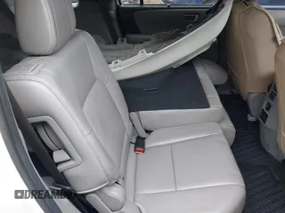 2013 Honda Pilot Touring with VIN 5FNYF4H96DB031577, listed as a IAAI auction lot 41699838 with 180,876 mi miles. Bid and sale history available at carsss.com. Image 8.
