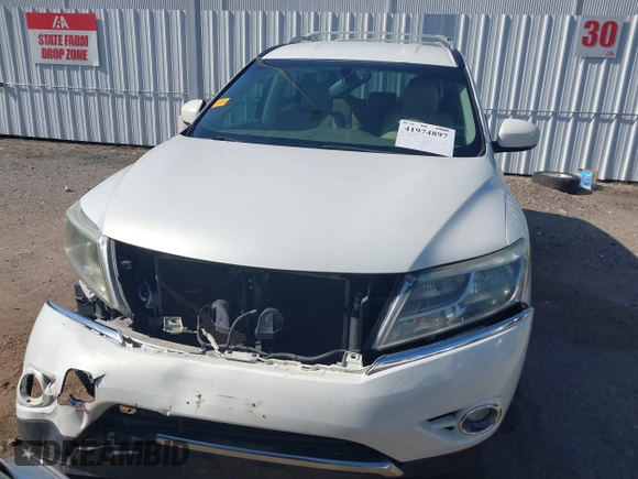 2014 Nissan Pathfinder SL with VIN 5N1AR2MN3EC700348, listed as a IAAI auction lot 41974897 with 119,654 mi miles and . Bid and sale history available at DreamBid. Image 12.