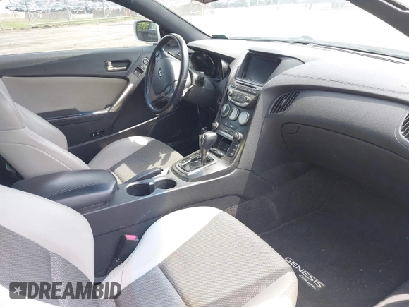 2013 Hyundai Genesis Coupe Premium z VIN KMHHT6KD1DU090069, wystawiony jako IAAI lot #42094630 z przebiegiem 86 294 mil mil oraz . Historia ofert i sprzedaży dostępna na DreamBid. Obrazek 5.