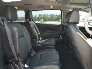2022 Honda Odyssey Touring with VIN 5FNRL6H87NB040726, listed as a Copart auction lot 57038425 with 37,069 mi miles and Salvage title. Bid and sale history available at DreamBid. Image 11.