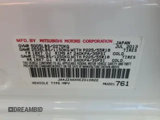 2014 Mitsubishi Outlander GT z VIN JA4JZ4AXXEZ010822, wystawiony jako Copart lot #60328445 z przebiegiem Nie podano mil oraz Szkoda całkowita • Salvage title. Historia ofert i sprzedaży dostępna na DreamBid. Obrazek 13.