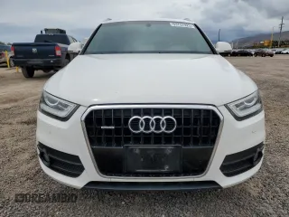 2015 Audi Q3 Premium Plus with VIN WA1EFCFS7FR004141, listed as a Copart auction lot 53737925 with 97,568 mi miles and Clean title. Bid and sale history available at DreamBid. Image 5.