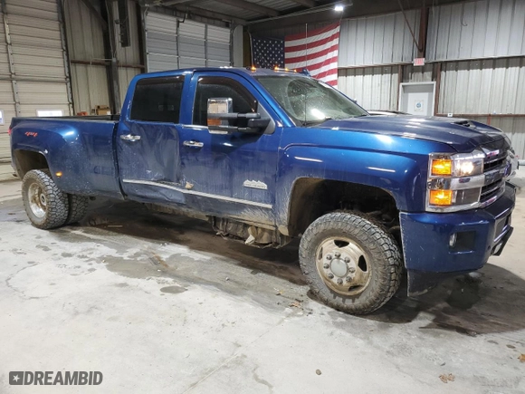 2018 Chevrolet Silverado 3500HD High Country with VIN 1GC4K1EY0JF224318, listed as a Copart auction lot 80881404 with 95,726 mi miles and Salvage Title. Bid and sale history available at carsss.com. Image 4.