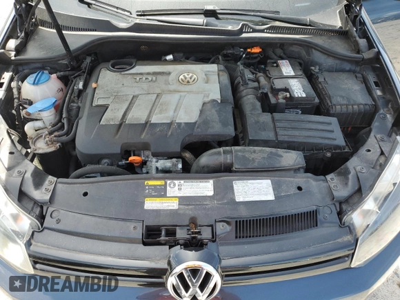 2013 Volkswagen Golf TDI w/Sunroof & Nav z VIN WVWNM7AJ9DW125303, wystawiony jako Copart lot #57137025 z przebiegiem 68 021 mil mil oraz Czysty tytuł • Clean title. Historia ofert i sprzedaży dostępna na DreamBid. Obrazek 11.