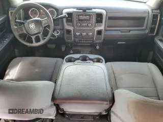 2018 Ram 2500 Tradesman z VIN 3C6TR5CT2JG241746, wystawiony jako Copart lot #60761495 z przebiegiem 191 645 mil mil oraz Czysty tytuł • Clean title. Historia ofert i sprzedaży dostępna na DreamBid. Obrazek 8.