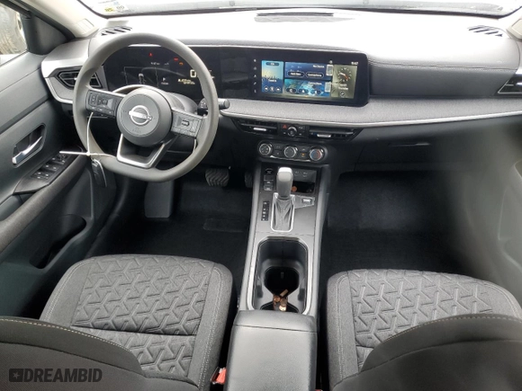 2025 Nissan Kicks SV with VIN 3N8AP6CA0SL305208, listed as a Copart auction lot 46438075 with 10,434 mi miles and Salvage Title. Bid and sale history available at carsss.com. Image 8.