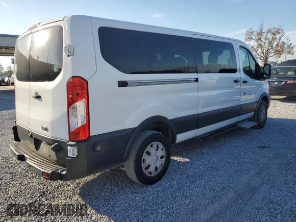 2017 Ford Transit XL with VIN 1FBZX2YM8HKA25965, listed as a Copart auction lot 45864465 with 172,665 mi miles and Clean Title. Bid and sale history available at DreamBid. Image 3.