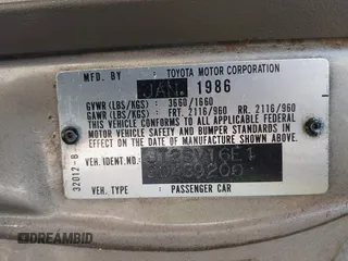 1986 Toyota Camry z VIN JT2SV16E1G0439200, wystawiony jako IAAI lot #42395141 z przebiegiem 159 698 mil mil oraz . Historia ofert i sprzedaży dostępna na DreamBid. Obrazek 9.