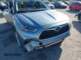 2023 Toyota Highlander L z VIN 5TDKDRAH5PS014778, wystawiony jako IAAI lot #41081620 z przebiegiem 49 047 mil mil oraz . Historia ofert i sprzedaży dostępna na DreamBid. Obrazek 18.