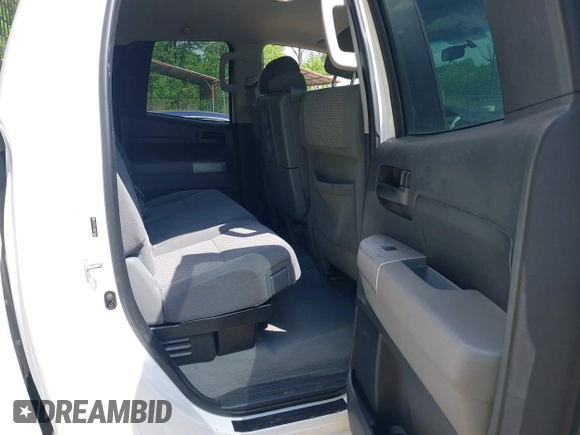 2008 Toyota Tundra 4WD Truck with VIN 5TFBT54108X012684, listed as a IAAI auction lot 42187646 with 149,140 mi miles. Bid and sale history available at carsss.com. Image 8.