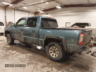 2007 Chevrolet Silverado 1500 LT3 with VIN 2GCEK13Z371100396, listed as a IAAI auction lot 41974792 with 293,525 mi miles and . Bid and sale history available at DreamBid. Image 3.