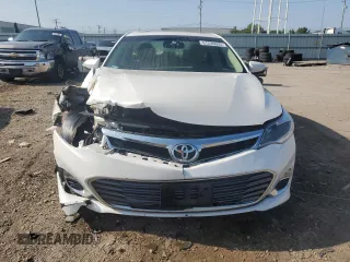 2013 Toyota Avalon XLE with VIN 4T1BK1EB1DU056204, listed as a Copart auction lot 61226095 with 111,938 mi miles and Salvage title. Bid and sale history available at DreamBid. Image 5.