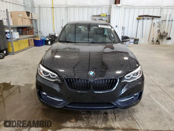 2017 BMW 2 Series 230i xDrive with VIN WBA2H9C33H7A25733, listed as a Copart auction lot 69191704 with 26,092 mi miles and Clean Title. Bid and sale history available at carsss.com. Image 5.