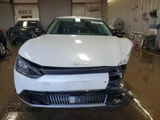 2022 Kia EV6 Wind with VIN KNDC3DLC2N5034114, listed as a Copart auction lot 50015875 with 48,040 mi miles and Salvage Title. Bid and sale history available at DreamBid. Image 5.