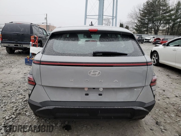 2025 Hyundai Kona SE with VIN KM8HACABXSU188423, listed as a Copart auction lot 87149674 with 8,875 mi miles and Salvage Title. Bid and sale history available at carsss.com. Image 6.