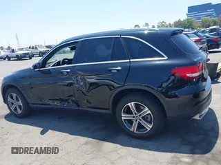 2018 Mercedes-Benz GLC 300 с VIN WDC0G4JB3JV086986, выставлен на аукционе IAAI как лот 42380208 с пробегом 90 250 миль миль и . История ставок и продаж доступна на DreamBid. Изображение 14.