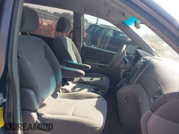 2006 Toyota Sienna CE with VIN 5TDZA23C16S417042, listed as a IAAI auction lot 41652751 with 289,216 mi miles and . Bid and sale history available at DreamBid. Image 5.