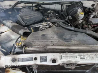 1998 Dodge 1500 z VIN 1B7HF16Y1WS771214, wystawiony jako Copart lot #83446254 z przebiegiem 240 257 mil mil oraz Nie do naprawy • Non repairable. Historia ofert i sprzedaży dostępna na DreamBid. Obrazek 13.