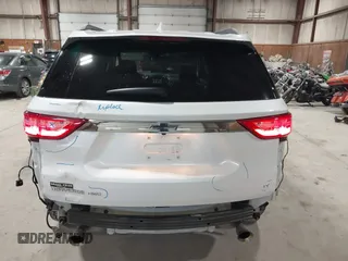 2019 Chevrolet Traverse LT z VIN 1GNEVHKW2KJ223099, wystawiony jako IAAI lot #41755700 z przebiegiem 71 716 mil mil oraz . Historia ofert i sprzedaży dostępna na DreamBid. Obrazek 17.