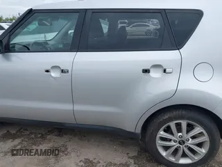 2017 Kia Soul + with VIN KNDJP3A59H7437610, listed as a IAAI auction lot 41892128 with 144,147 mi miles. Bid and sale history available at carsss.com. Image 16.