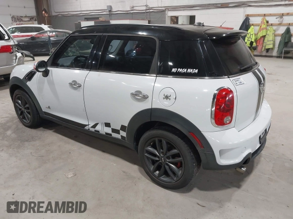2012 MINI Countryman S with VIN WMWZC5C58CWL60067, listed as a IAAI auction lot 42081725 with 104,397 mi miles and . Bid and sale history available at DreamBid. Image 3.