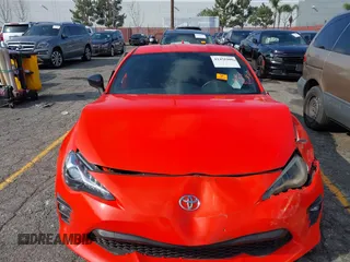 2017 Toyota 86 with VIN JF1ZNAA19H8708188, listed as a IAAI auction lot 41451000 with 1 mi miles. Bid and sale history available at carsss.com. Image 11.