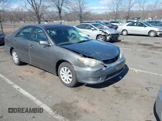 2006 Toyota Camry STD with VIN 4T1BE32K16U652083, listed as a IAAI auction lot 41684992 with 143,657 mi miles and . Bid and sale history available at DreamBid. Image 1.