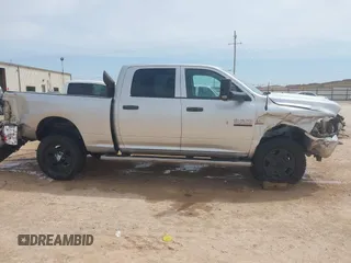 2015 Ram 2500 Tradesman с VIN 3C6UR5CL6FG513999, выставлен на аукционе IAAI как лот 42259171 с пробегом 265 657 миль миль и . История ставок и продаж доступна на DreamBid. Изображение 13.