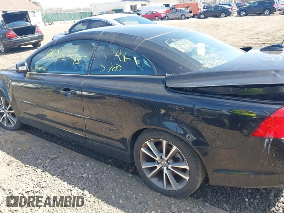 2011 Volvo C70 с VIN YV1672MCXBJ107392, выставлен на аукционе IAAI как лот 42079929 с пробегом Не указан миль и . История ставок и продаж доступна на DreamBid. Изображение 3.
