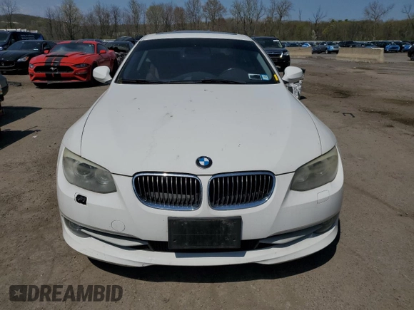 2011 BMW 3 Series 328i xDrive with VIN WBAKF5C57BE395986, listed as a Copart auction lot 53686095 with 154,812 mi miles and Salvage title. Bid and sale history available at DreamBid. Image 5.