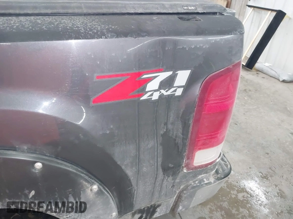 2011 GMC Sierra 1500 SLE z VIN 1GTR2VE32BZ158906, wystawiony jako IAAI lot #41538042 z przebiegiem 169 727 mil mil oraz . Historia ofert i sprzedaży dostępna na DreamBid. Obrazek 17.