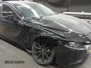 2024 Mazda 3 S Select Sport z VIN 3MZBPABMXRM432614, wystawiony jako IAAI lot #41654313 z przebiegiem Nie podano mil oraz . Historia ofert i sprzedaży dostępna na DreamBid. Obrazek 6.