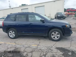2016 Jeep Compass Sport with VIN 1C4NJCBB5GD761063, listed as a IAAI auction lot 42395903 with 122,102 mi miles and . Bid and sale history available at DreamBid. Image 13.