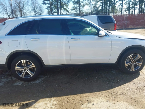 2021 Mercedes-Benz GLC with VIN W1N0G8DB7MF919902, listed as a IAAI auction lot 41577694 with 36,790 mi miles. Bid and sale history available at carsss.com. Image 13.