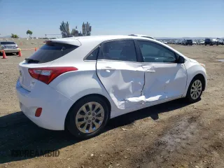 2016 Hyundai Elantra GT with VIN KMHD35LH6GU262921, listed as a Copart auction lot 49287884 with 85,865 mi miles and Salvage Title. Bid and sale history available at carsss.com. Image 3.