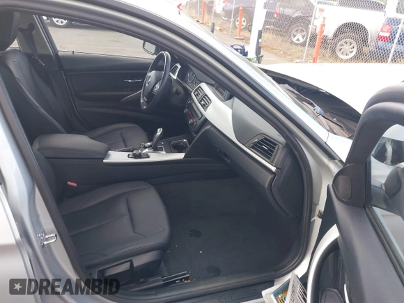 2012 BMW 3 Series 328i with VIN WBA3A5G52CNN65587, listed as a IAAI auction lot 40257554 with 89,445 mi miles and . Bid and sale history available at DreamBid. Image 5.