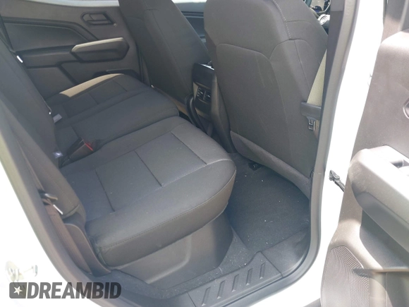 2024 Chevrolet Colorado 4WD Trail Boss z VIN 1GCPTEEKXR1227510, wystawiony jako IAAI lot #42685724 z przebiegiem 9 472 mil mil oraz . Historia ofert i sprzedaży dostępna na DreamBid. Obrazek 8.