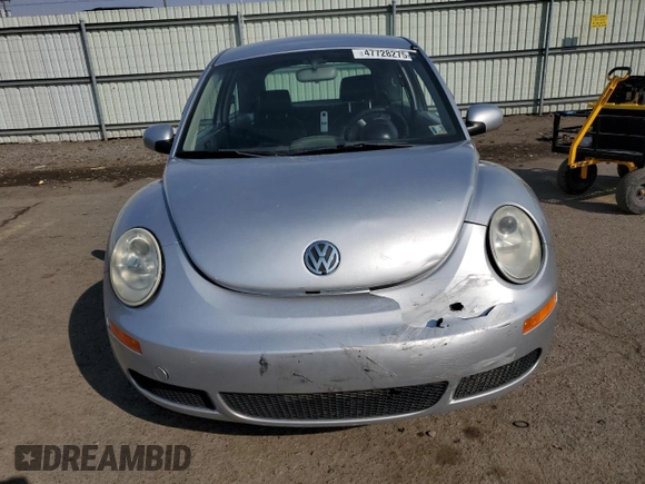 2007 Volkswagen New Beetle Coupe with VIN 3VWPG31C47M510263, listed as a Copart auction lot 47728275 with 142,248 mi miles and Salvage Title. Bid and sale history available at carsss.com. Image 5.
