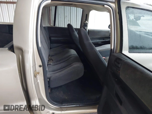 2003 Dodge Dakota SLT with VIN 1D7HL48N93S303911, listed as a IAAI auction lot 41536555 with 383,306 mi miles. Bid and sale history available at carsss.com. Image 8.