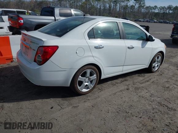 2016 Chevrolet Sonic LTZ z VIN 1G1JE5SBXG4160349, wystawiony jako IAAI lot #41725051 z przebiegiem 115 882 mil mil oraz . Historia ofert i sprzedaży dostępna na DreamBid. Obrazek 4.