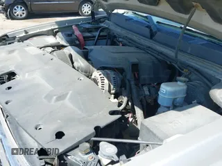 2008 Chevrolet Silverado 1500 LTZ z VIN 3GCEK13318G299789, wystawiony jako IAAI lot #43244685 z przebiegiem Nie podano mil oraz . Historia ofert i sprzedaży dostępna na DreamBid. Obrazek 19.