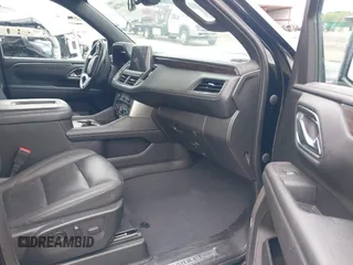 2022 Chevrolet Suburban Z71 with VIN 1GNSKDKD7NR345224, listed as a IAAI auction lot 42007246 with 50,300 mi miles and . Bid and sale history available at DreamBid. Image 5.