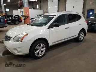 2011 Nissan Rogue SV z VIN JN8AS5MVXBW297896, wystawiony jako Copart lot #60373795 z przebiegiem 184 571 mil mil oraz Czysty tytuł • Clean title. Historia ofert i sprzedaży dostępna na DreamBid. Obrazek 1.