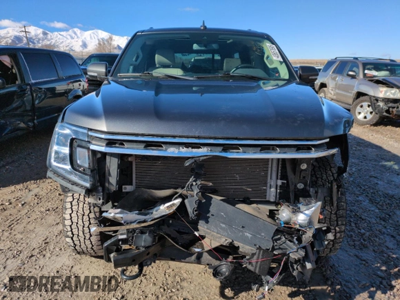 2021 Ford Expedition Max XLT with VIN 1FMJK1JT7MEA37984, listed as a Copart auction lot 43657695 with 38,259 mi miles and Salvage Title. Bid and sale history available at DreamBid. Image 5.