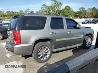 2009 GMC Yukon SLT w/4SA with VIN 1GKEC33359R222406, listed as a Copart auction lot 76913644 with 234,952 mi miles and Salvage Title. Bid and sale history available at carsss.com. Image 3.