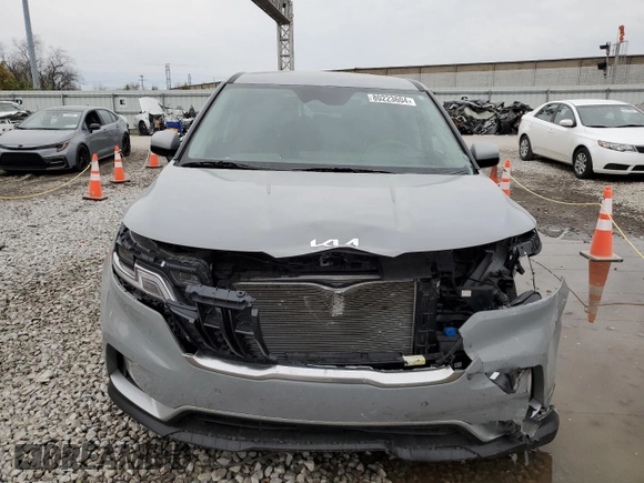 2024 Kia Carnival EX with VIN KNDNC5H38R6432189, listed as a Copart auction lot 80223604 with 11,257 mi miles and Salvage Title. Bid and sale history available at carsss.com. Image 5.