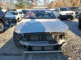 2018 Volvo V90 z VIN YV1A22VM4J1069866, wystawiony jako Copart lot #73800383 z przebiegiem 48 681 mil mil oraz . Historia ofert i sprzedaży dostępna na DreamBid. Obrazek 5.